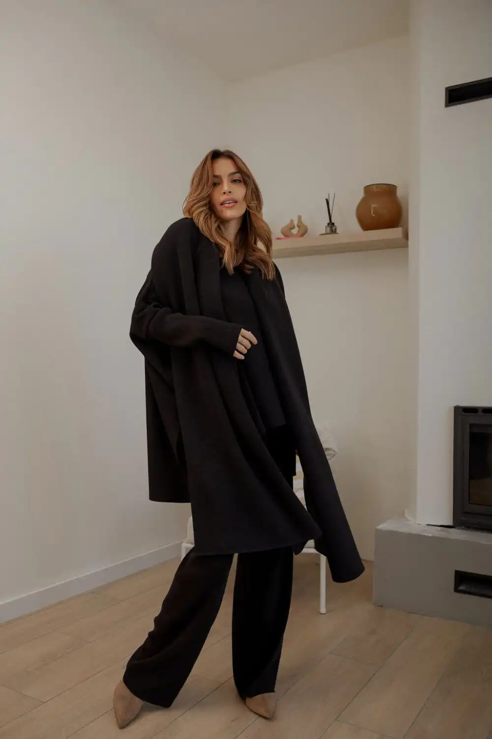 ŠAL-OGRTAČ KNITTED BLACK - Slika 3